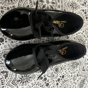 Toddler tap shoes
